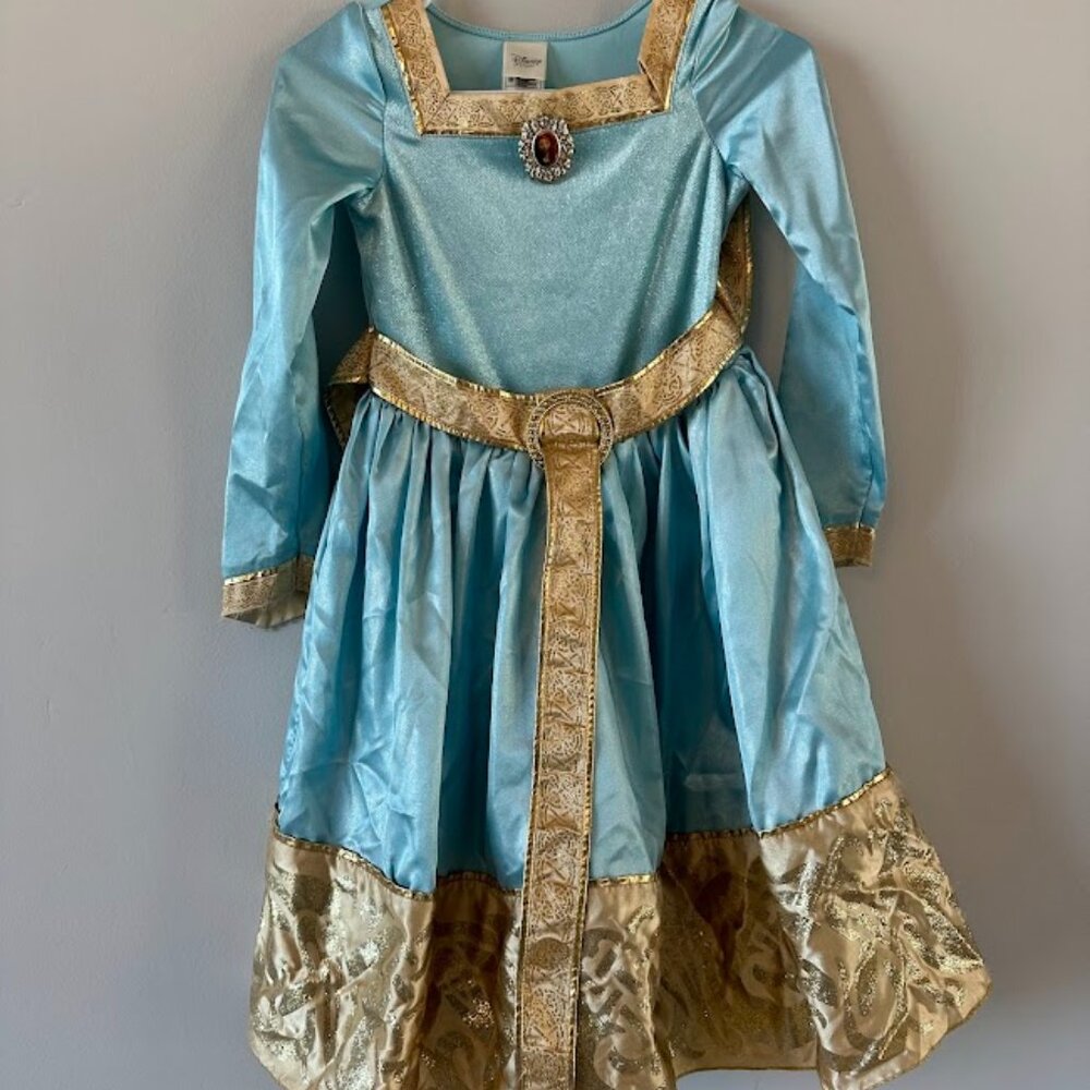 Authentic Disney's Brave Merida Costume - Size M (7/8) Halloween
